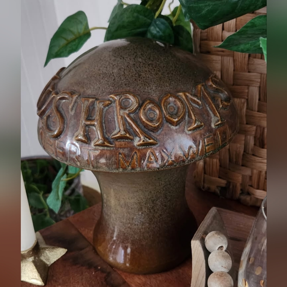 Robert Maxwell Pottery Mushroom 1960's Art Home Decor